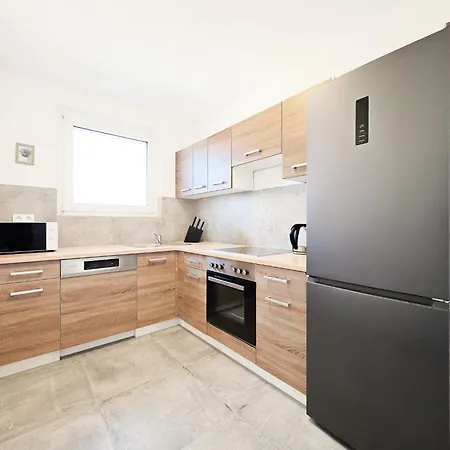 Appartement Tolstov - Monteurwohnung - 3 Schlafzimmer - Kueche - Balkon - Waschmaschine Duisburg