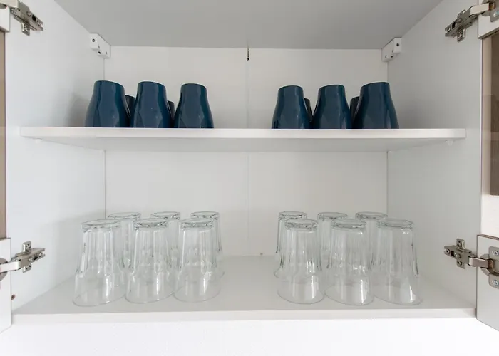 Tolstov - Monteurwohnung - 3 Schlafzimmer - Küche - Balkon - Waschmaschine Duisburg